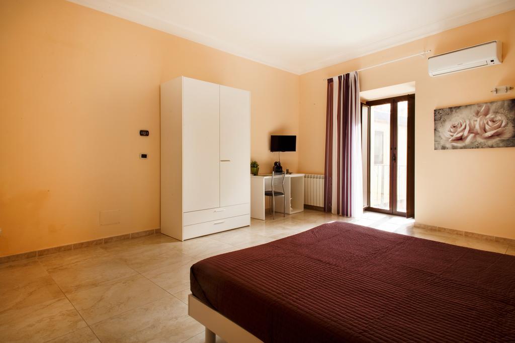Four Rooms Agrigento Esterno foto