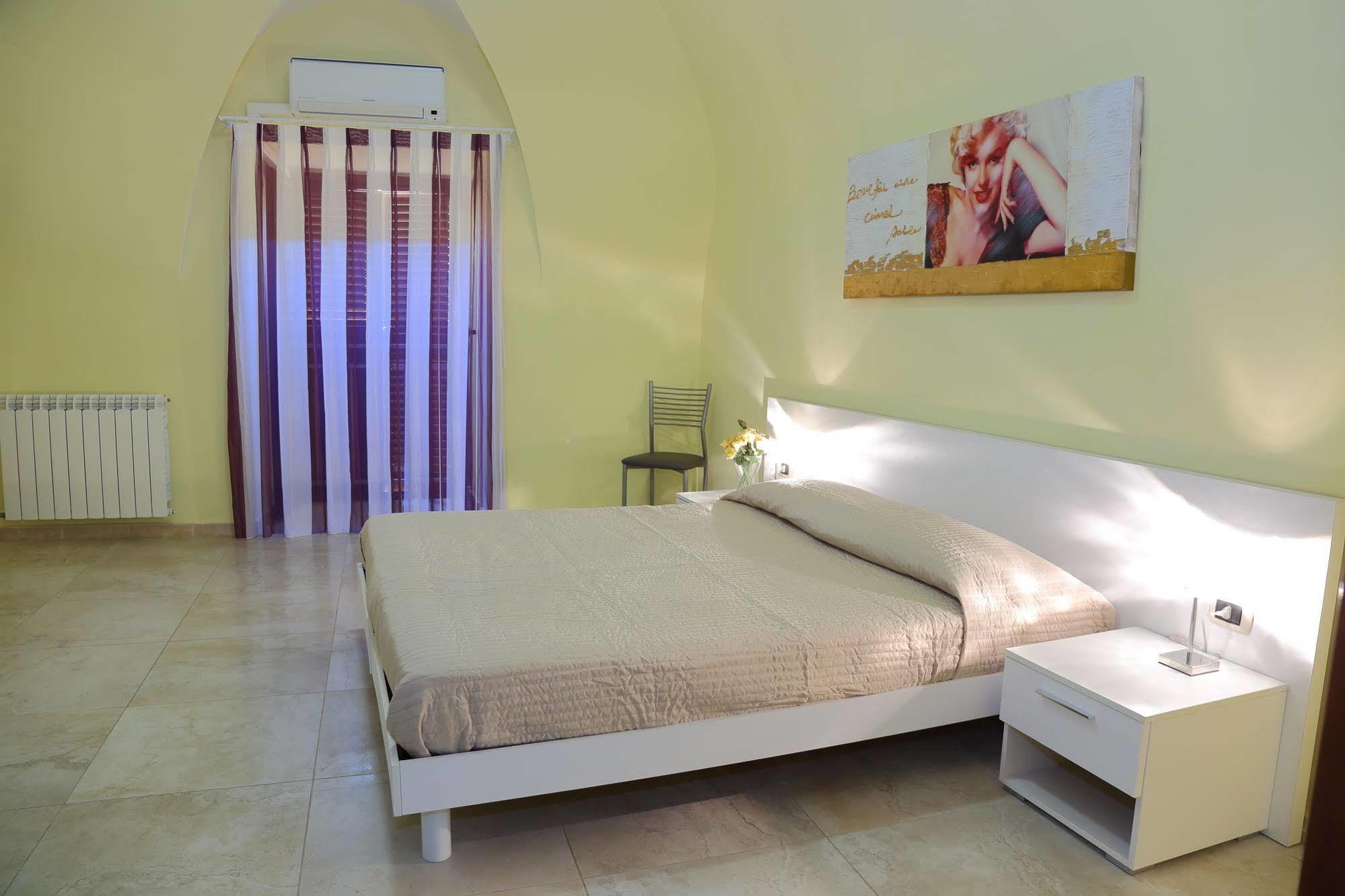 Four Rooms Agrigento Esterno foto