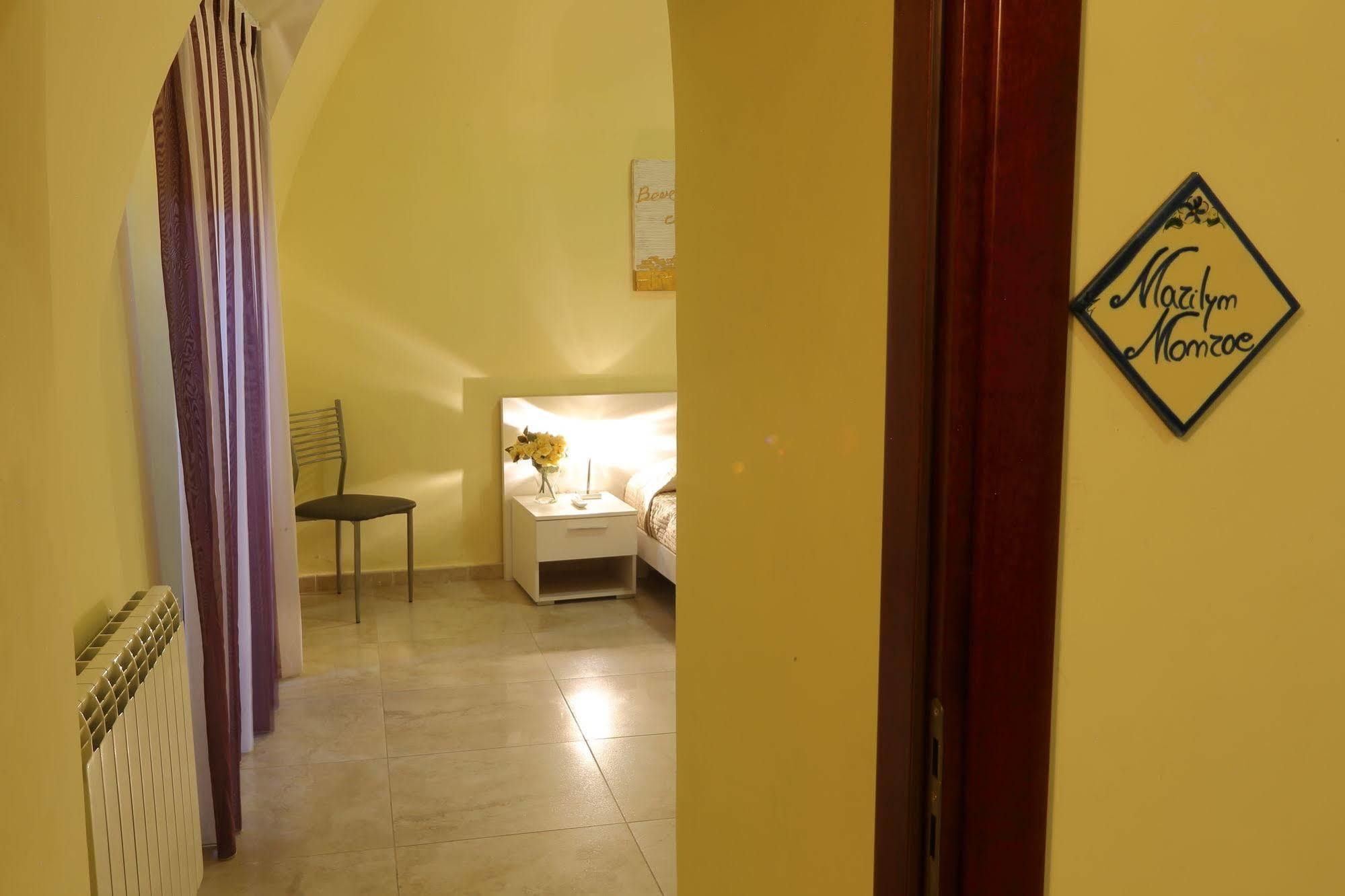 Four Rooms Agrigento Esterno foto