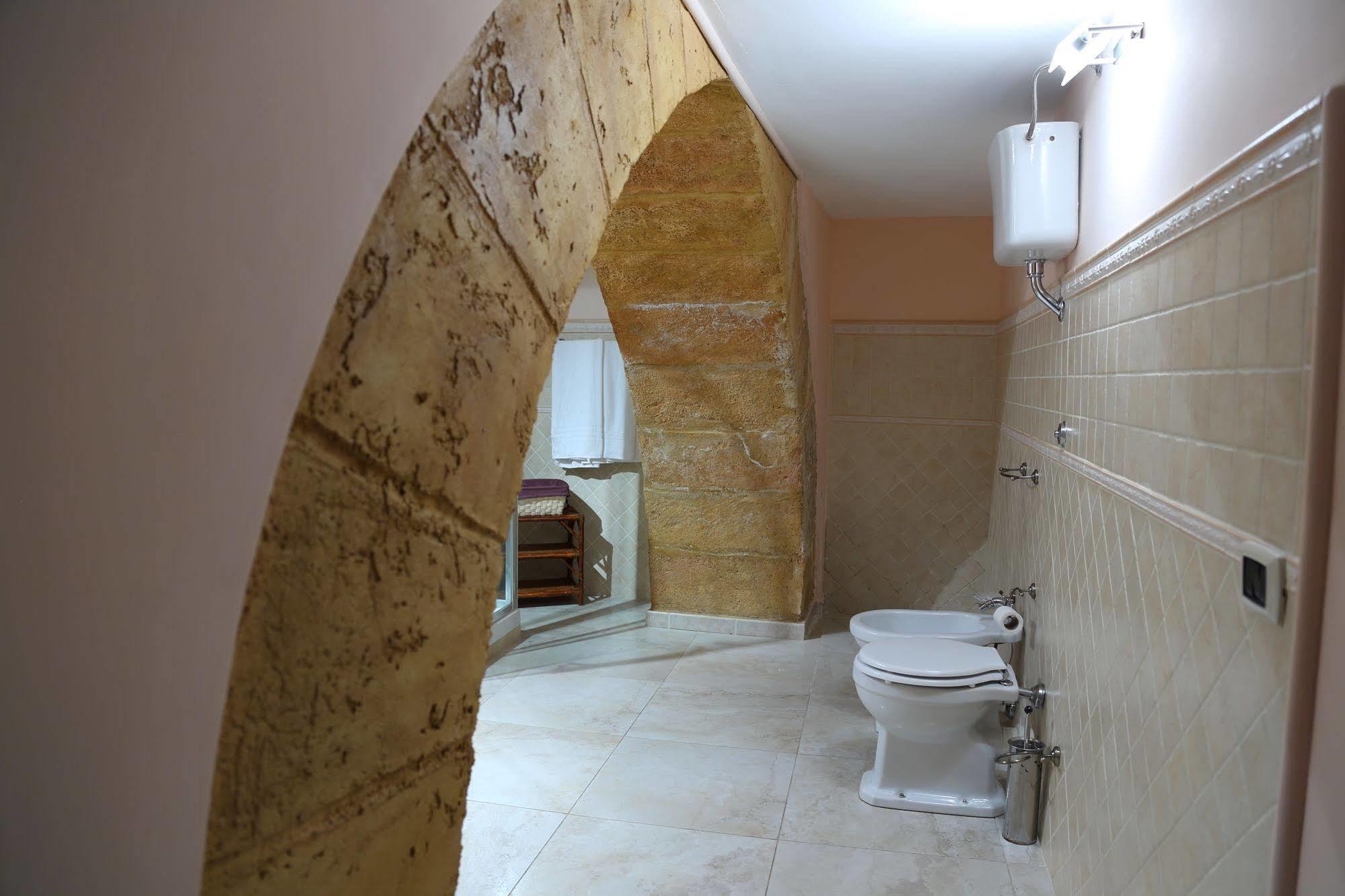 Four Rooms Agrigento Esterno foto